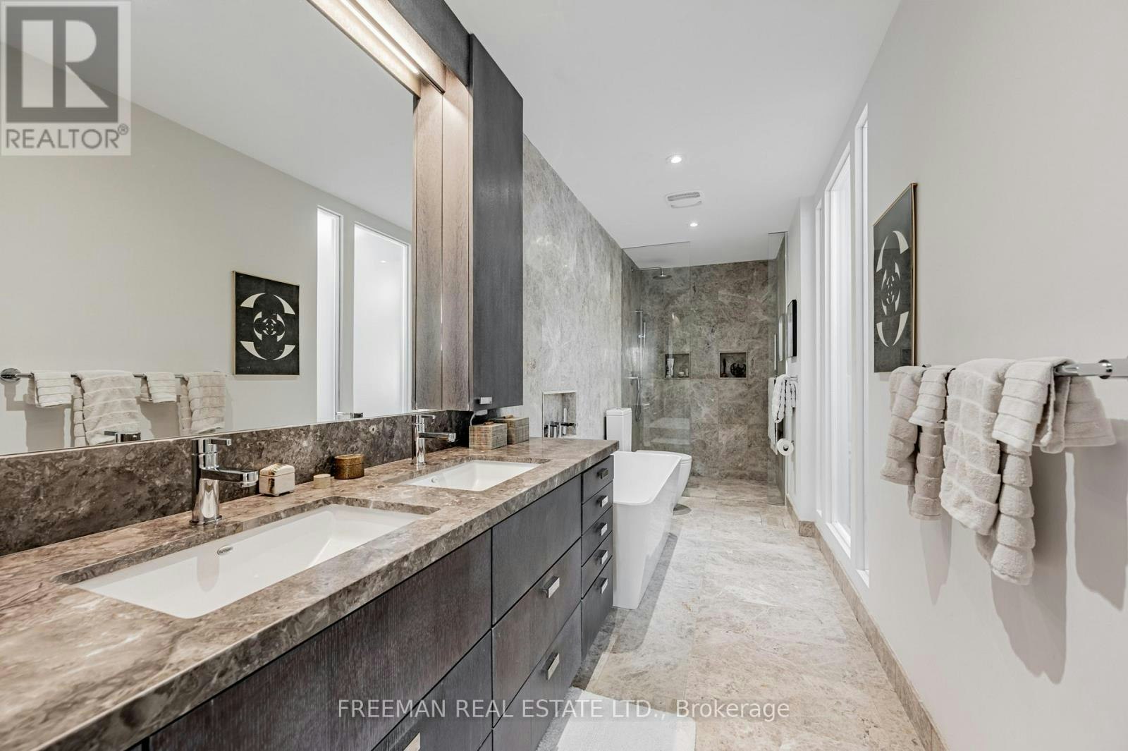 UPPER-21 Howland Avenue, Toronto, ON, M5R 3B2 - 25