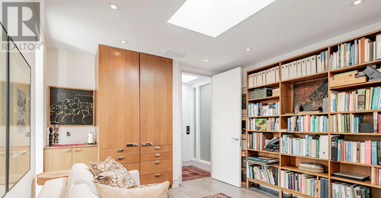 UPPER-21 Howland Avenue, Toronto, ON, M5R 3B2 - 29