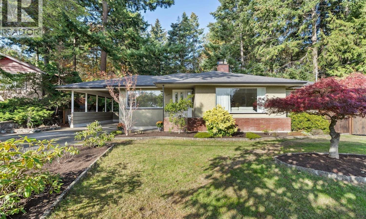 2104 Wenman Drive
