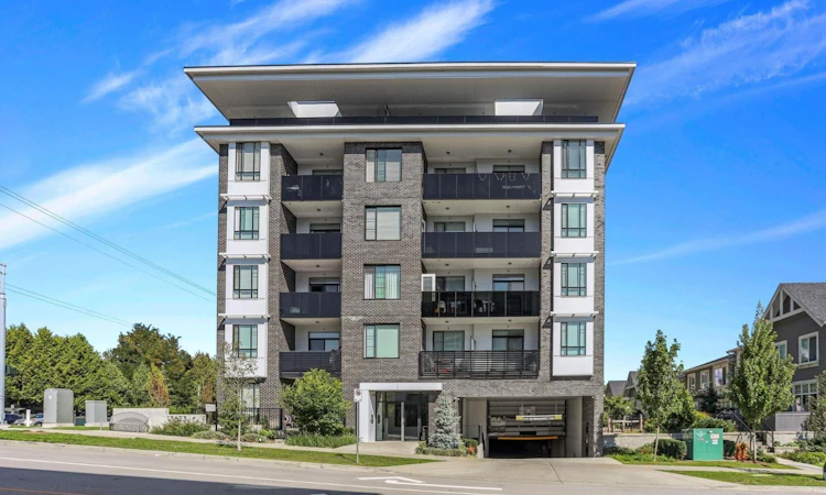 307-13623 81a Avenue