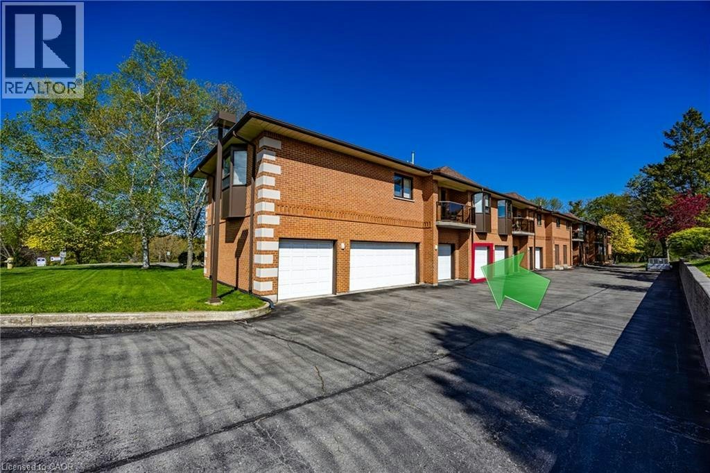 205-303 William Street, Norfolk County, ON, N4B 1N1