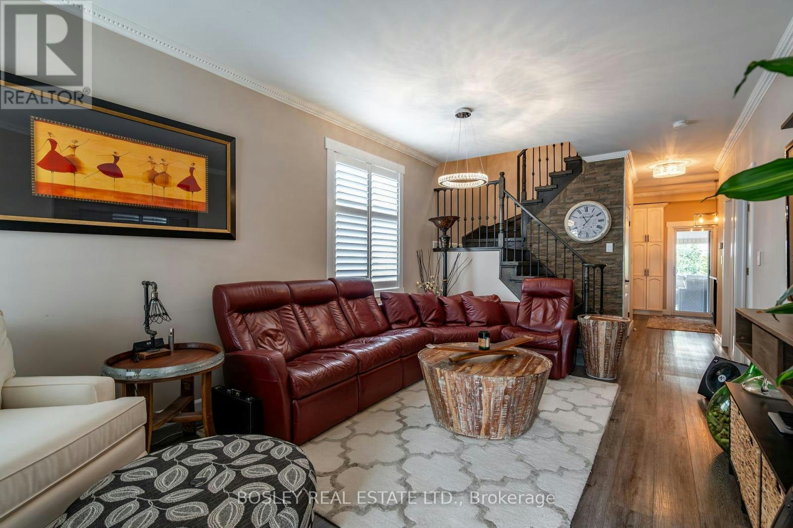 9 Dewsbury Way, Hamilton, ON, L8E 6C4 - 3