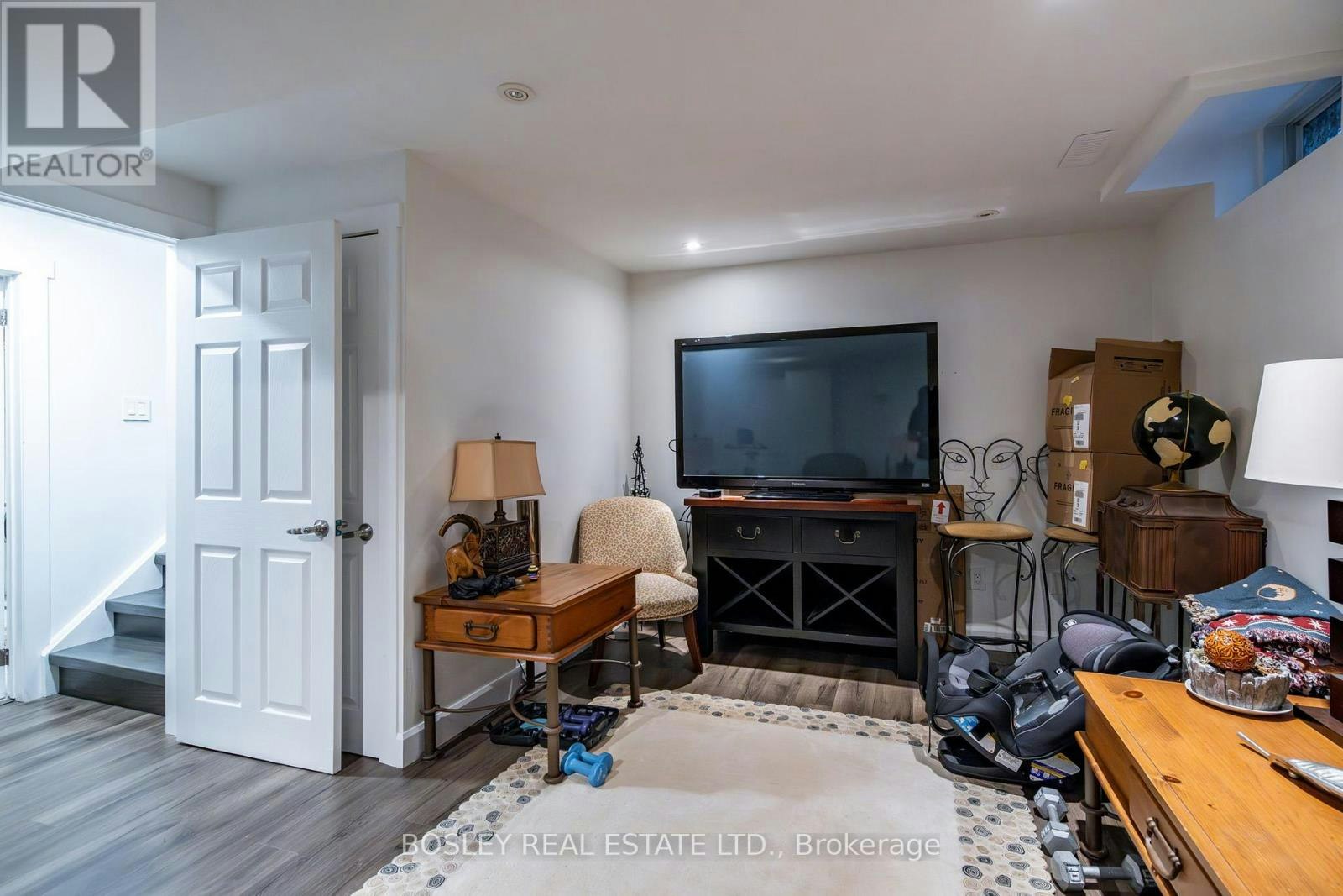 9 Dewsbury Way, Hamilton, ON, L8E 6C4 - 25