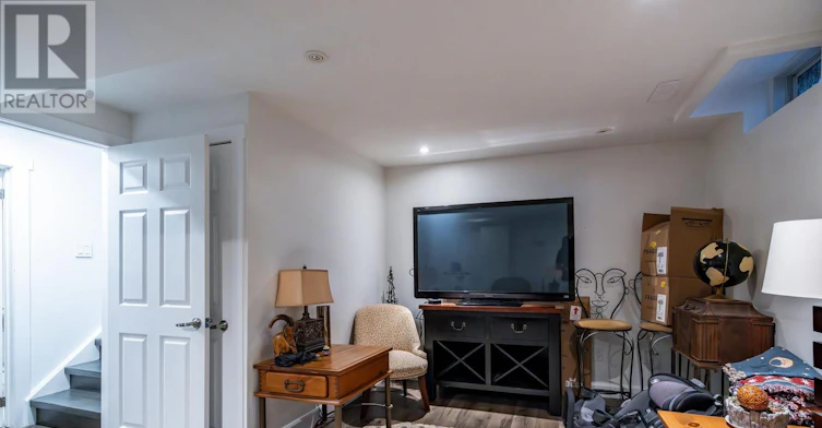9 Dewsbury Way, Hamilton, ON, L8E 6C4 - 25