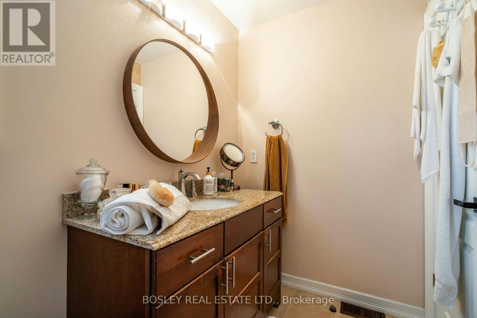 9 Dewsbury Way, Hamilton, ON, L8E 6C4 - 20