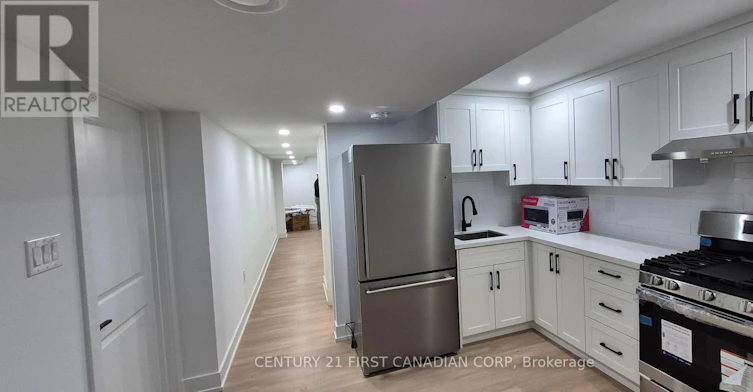 6663 Royal Magnolia Avenue, London, ON, N6P 0J7 - 3