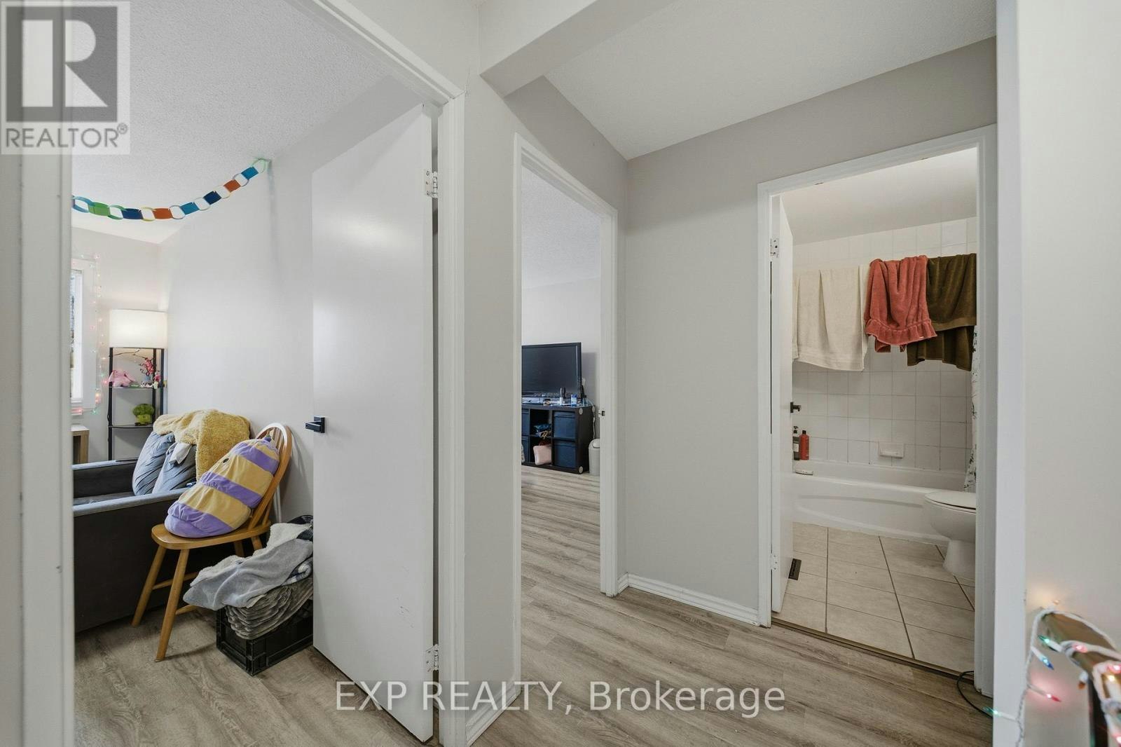 11-1675 Heatherington Road, Ottawa, ON, K1V 8V8 - 13