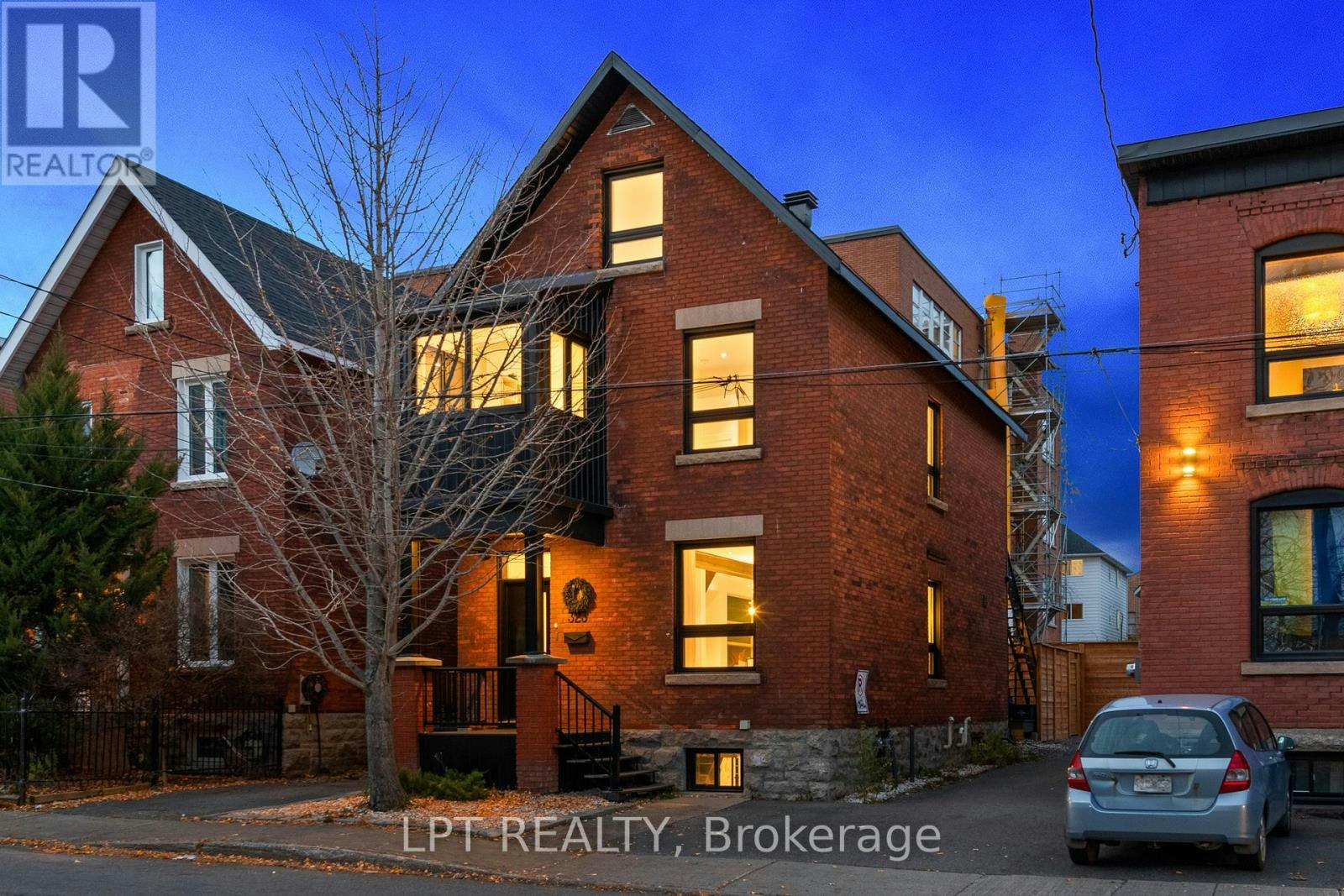 323 Booth Street, Ottawa, ON, K1R 7K1