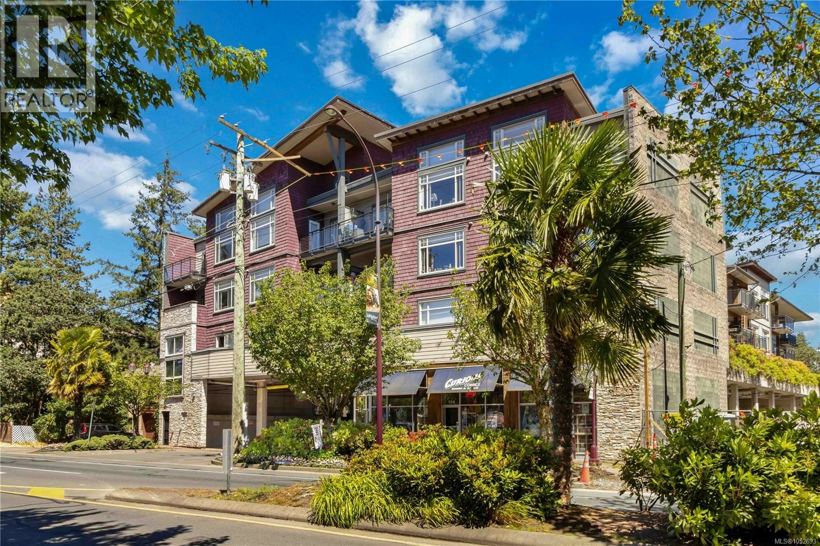 204-844 Goldstream Avenue, Langford, BC, V9B 2X8
