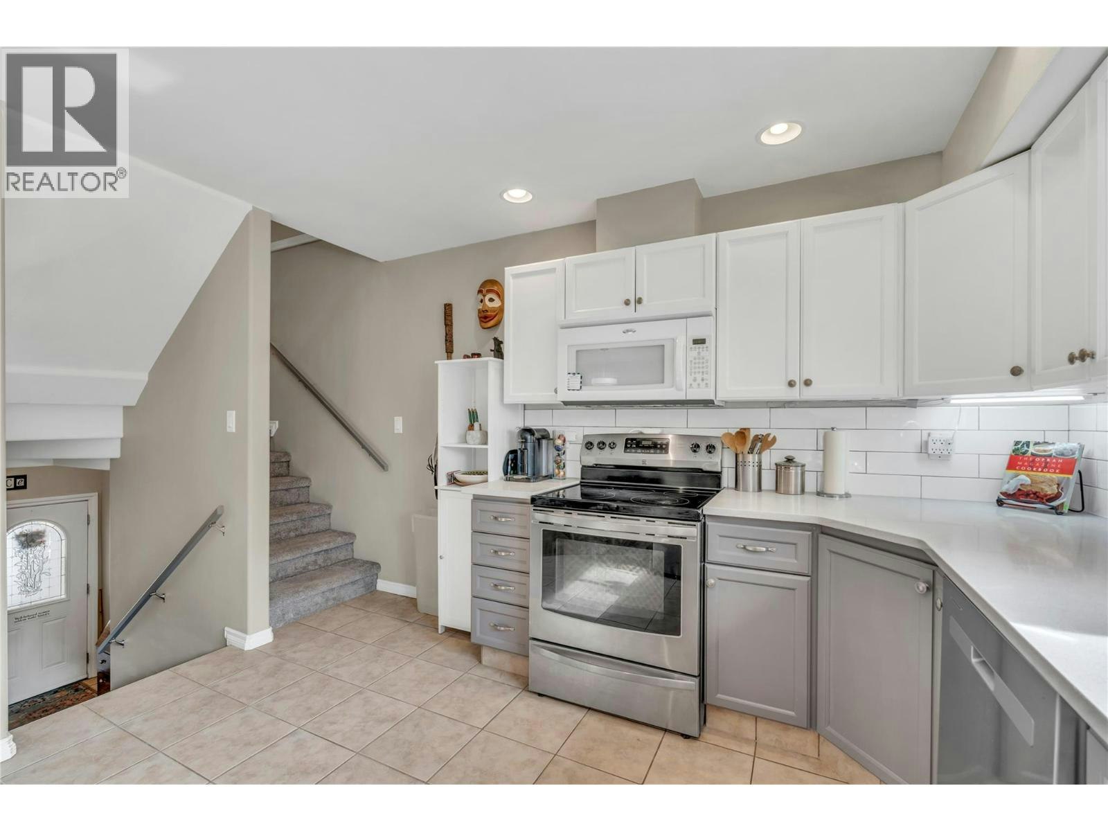 103-849 Winnipeg Street, Penticton, BC, V2N 5N4 - 17