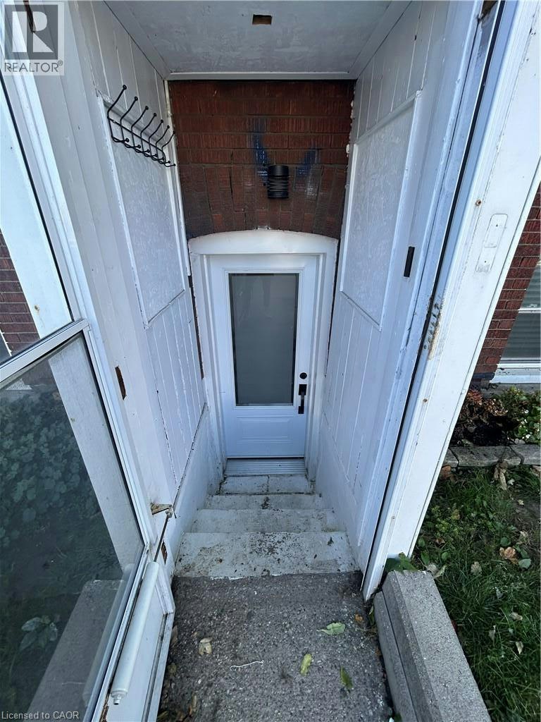 1A-3 Balmoral Avenue S, Hamilton, ON, L8M 3J7 - 24