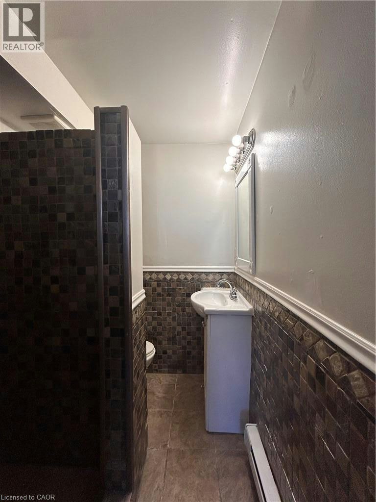 1A-3 Balmoral Avenue S, Hamilton, ON, L8M 3J7 - 7