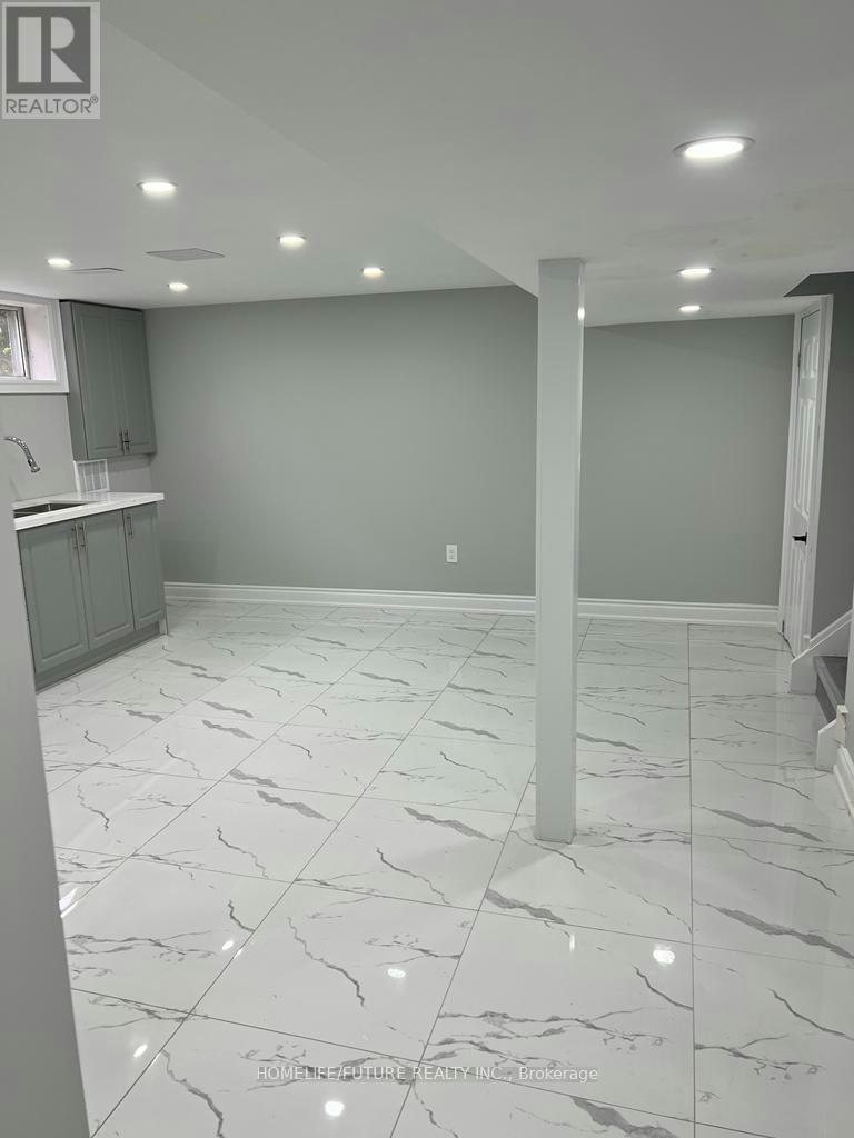 BSMT-134 Applefield Drive, Toronto, ON, M1P 3Y2 - 11