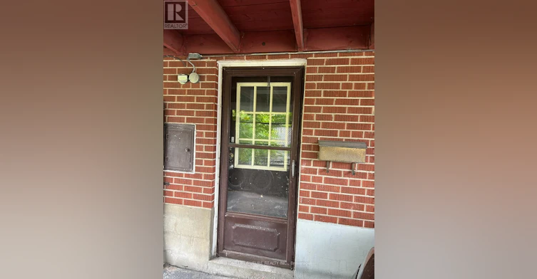 BSMT-134 Applefield Drive, Toronto, ON, M1P 3Y2 - 17