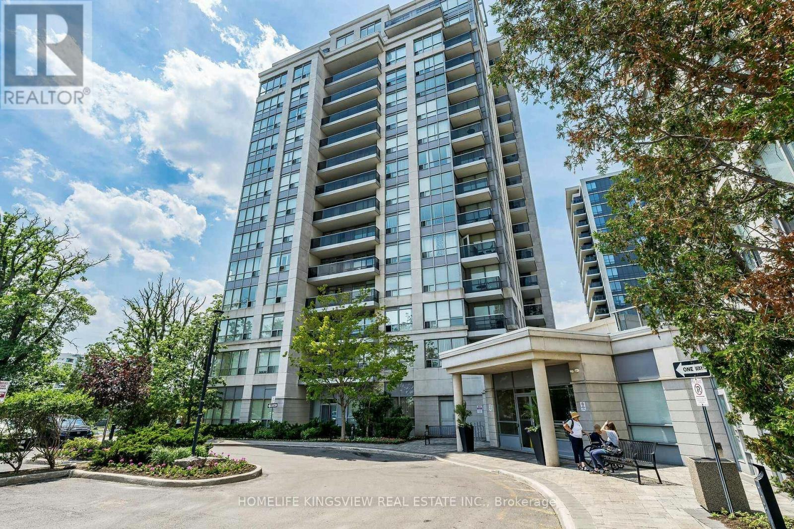 1104-60 Disera Drive, Vaughan, ON, L4J 9G1