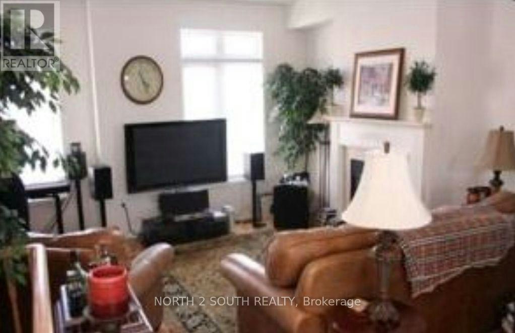 80 Burgon Place, Aurora, ON, L4G 7Y2 - 2