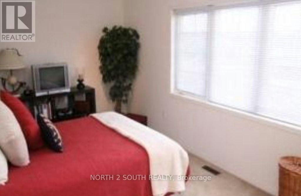 80 Burgon Place, Aurora, ON, L4G 7Y2 - 4