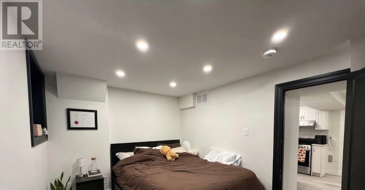 4-121 Sorauren Avenue, Toronto, ON, M6R 2E3 - 9
