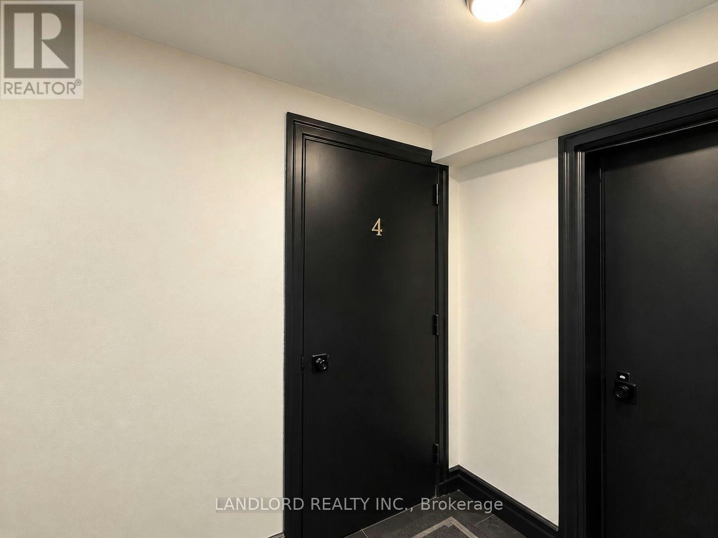 4-121 Sorauren Avenue, Toronto, ON, M6R 2E3 - 21