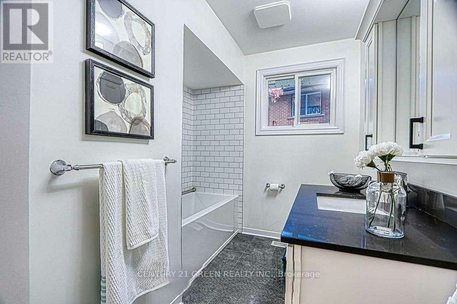 164 Gardiner Drive, Hamilton, ON, L9C 6N4 - 23