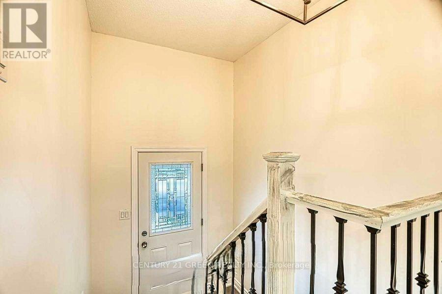 164 Gardiner Drive, Hamilton, ON, L9C 6N4 - 9