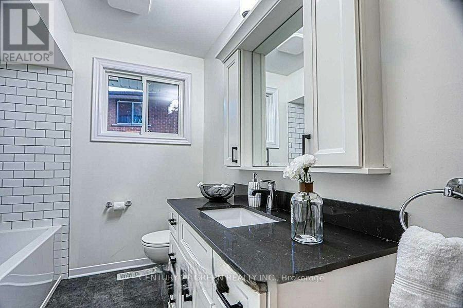 164 Gardiner Drive, Hamilton, ON, L9C 6N4 - 21