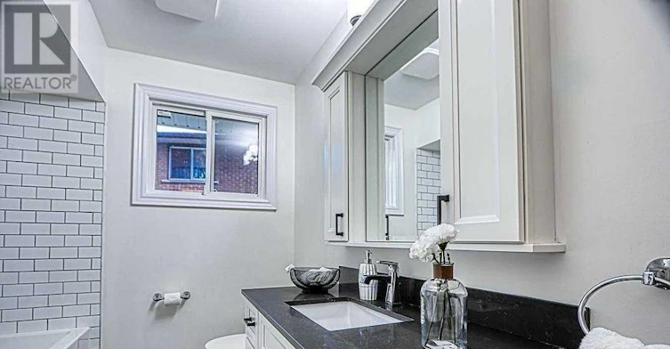 164 Gardiner Drive, Hamilton, ON, L9C 6N4 - 21