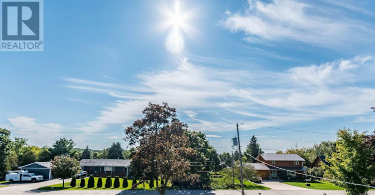 12 Orangeville Street, Erin, ON, N0B 1Z0 - 38