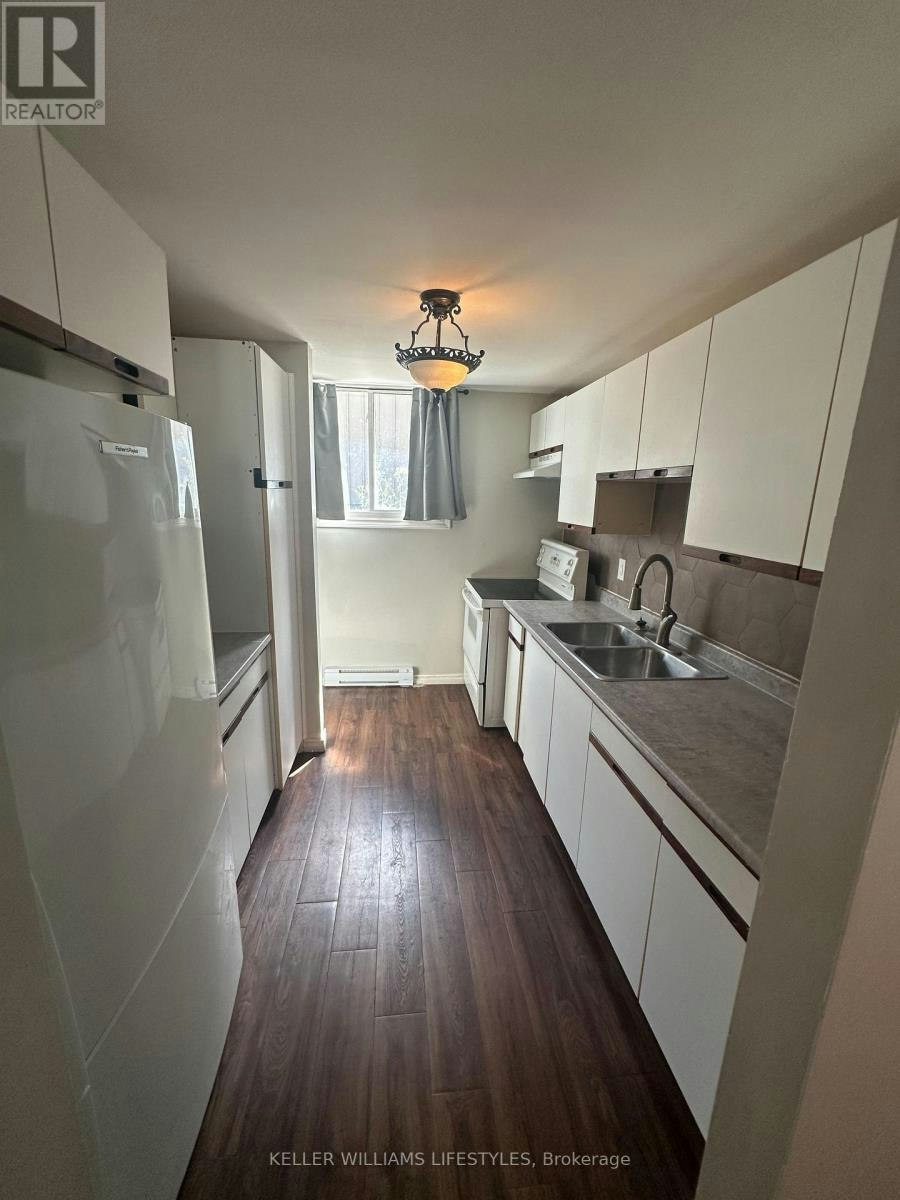 B-7 Inverness Street, Stratford, ON, N5A 1G1 - 4