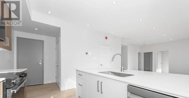 9-319 Shakespeare Street, Ottawa, ON, K1L 5M1 - 4