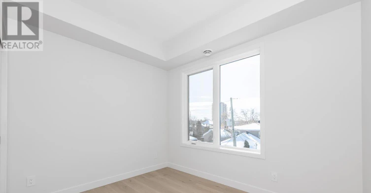 9-319 Shakespeare Street, Ottawa, ON, K1L 5M1 - 11