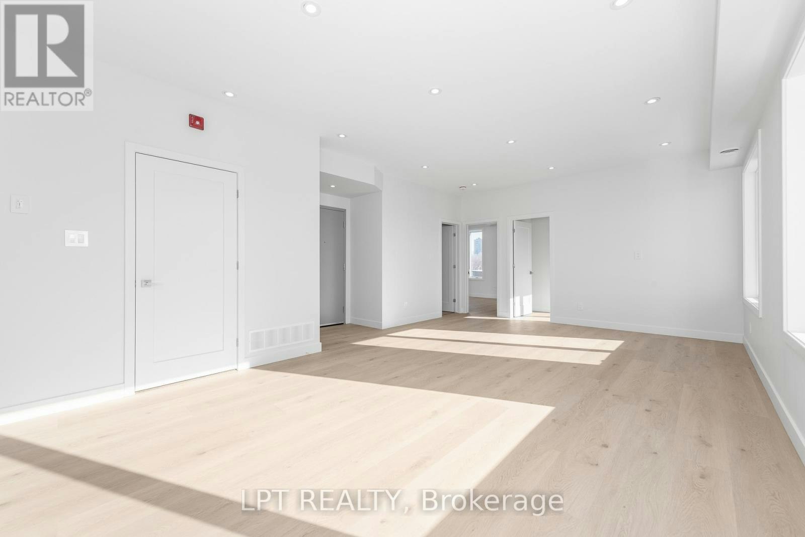 9-319 Shakespeare Street, Ottawa, ON, K1L 5M1 - 8