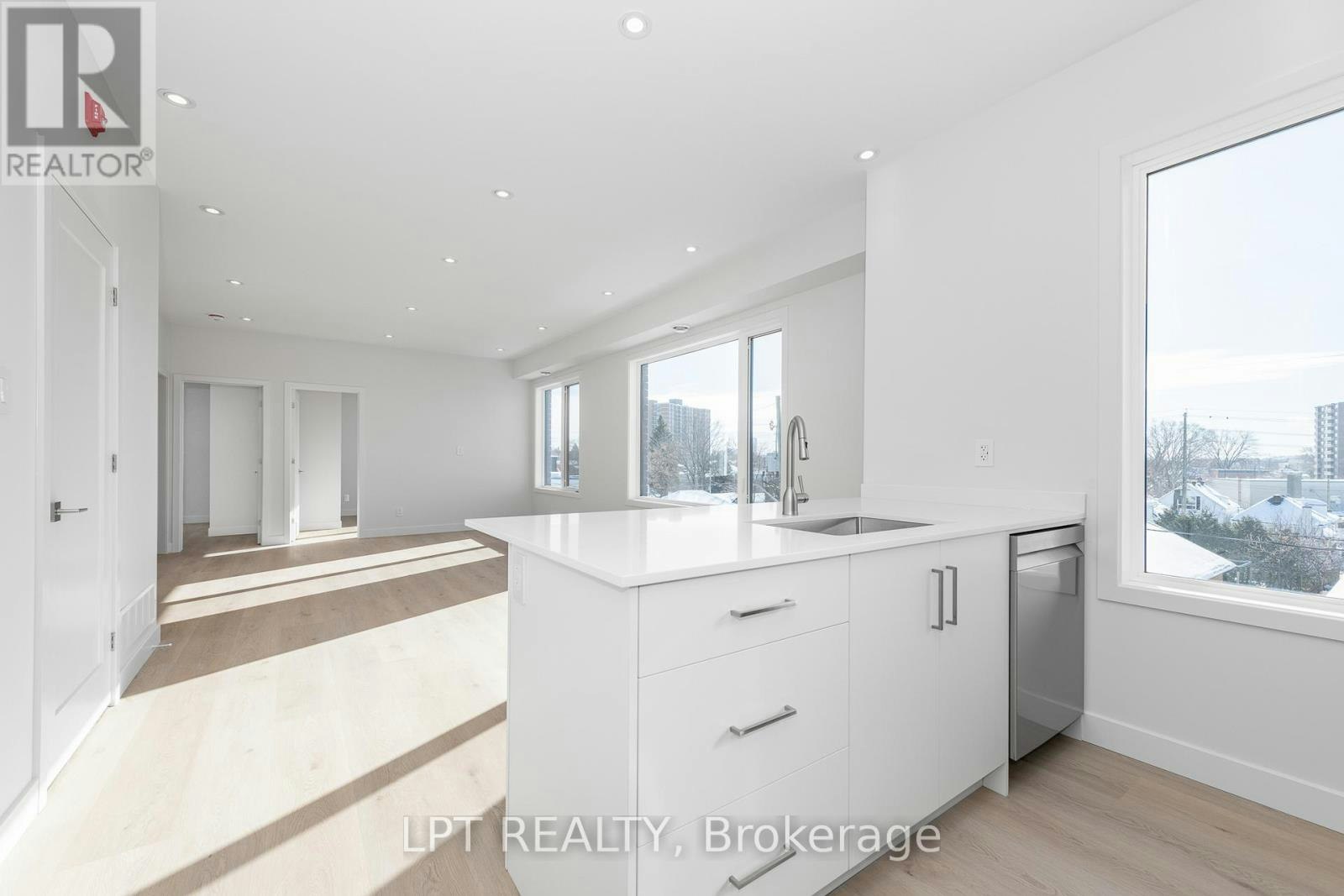 9-319 Shakespeare Street, Ottawa, ON, K1L 5M1 - 3