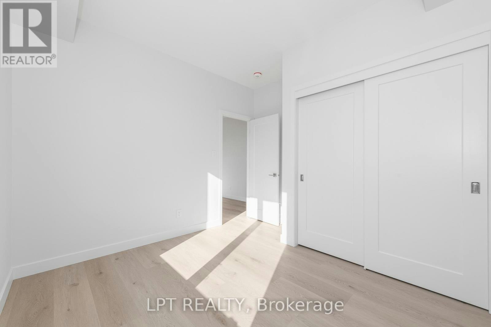 9-319 Shakespeare Street, Ottawa, ON, K1L 5M1 - 16