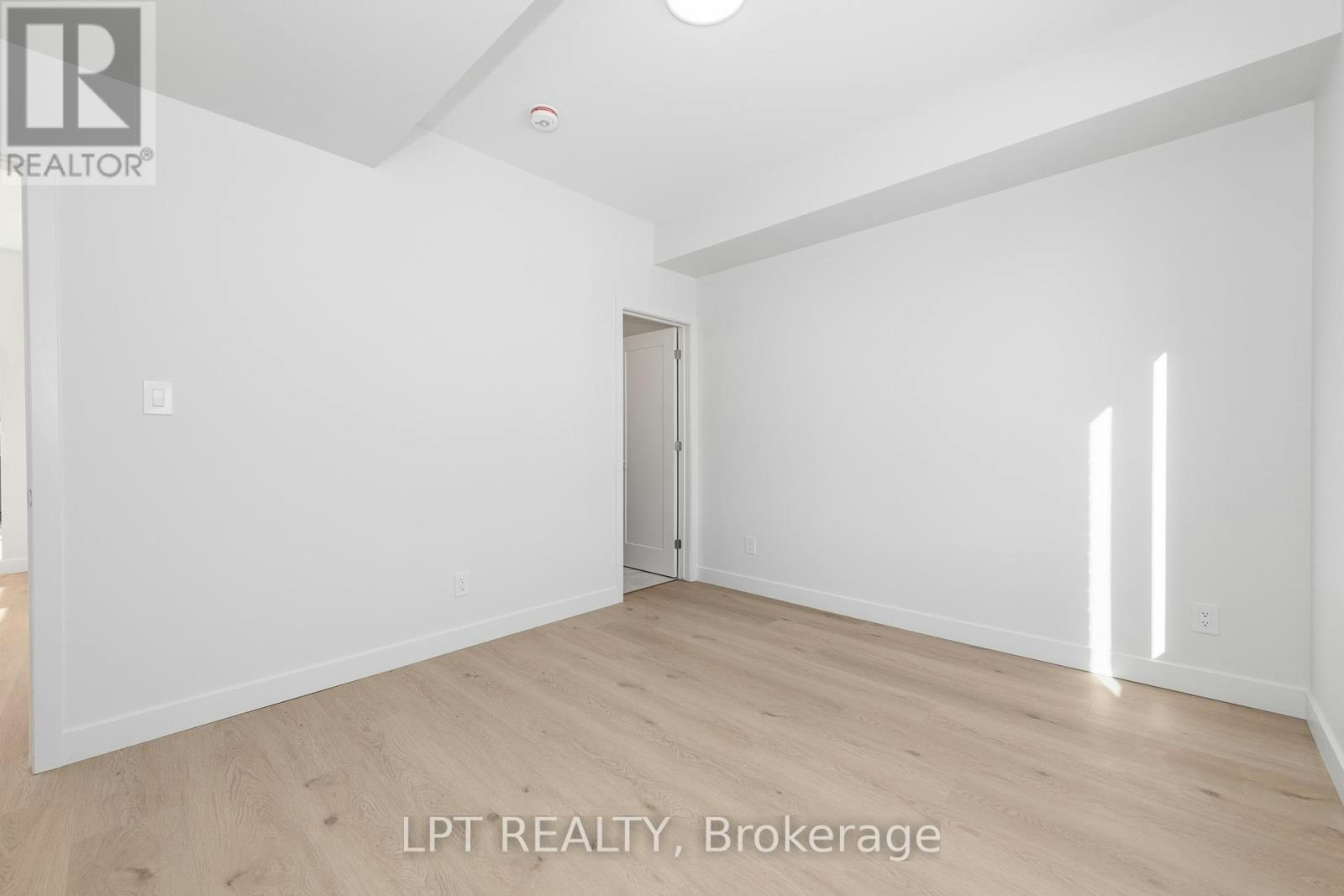 9-319 Shakespeare Street, Ottawa, ON, K1L 5M1 - 17