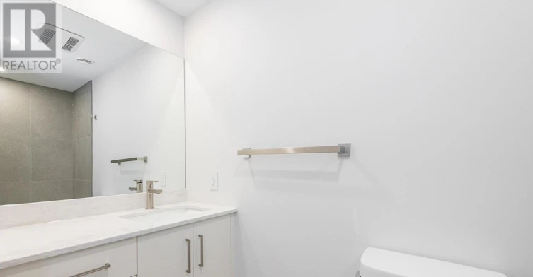 2-319 Shakespeare Street, Ottawa, ON, K1L 5M1 - 8