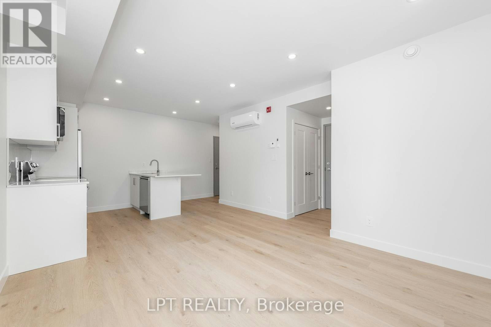2-319 Shakespeare Street, Ottawa, ON, K1L 5M1 - 5