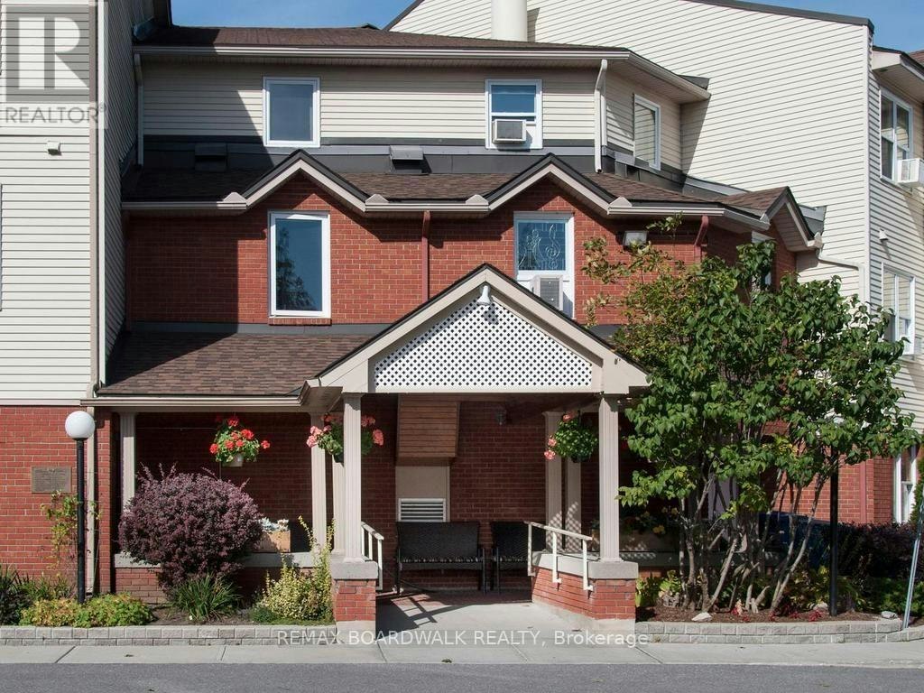 339-848 Seyton Drive, Ottawa, ON, K2H 9G6