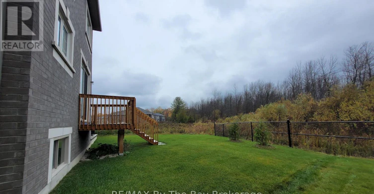 32 Rosanne Circle, Wasaga Beach, ON, L9Z 0N3 - 32