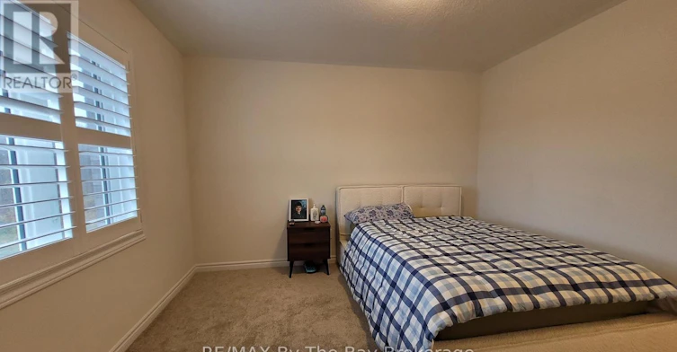32 Rosanne Circle, Wasaga Beach, ON, L9Z 0N3 - 29