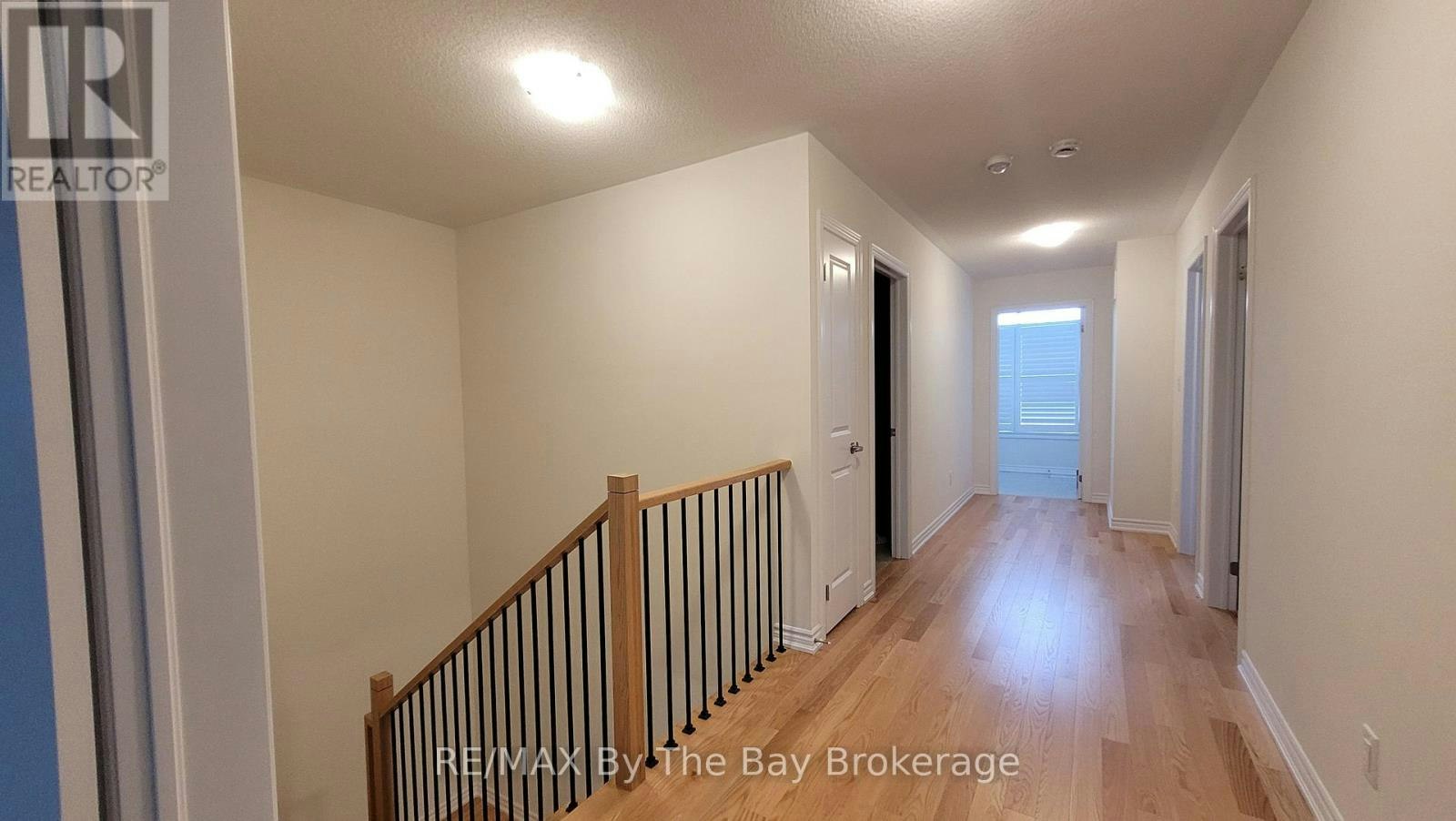 32 Rosanne Circle, Wasaga Beach, ON, L9Z 0N3 - 31