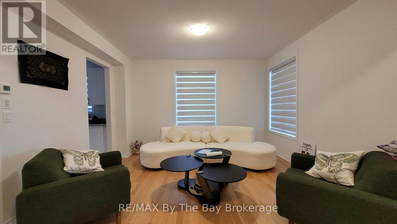 32 Rosanne Circle, Wasaga Beach, ON, L9Z 0N3 - 5