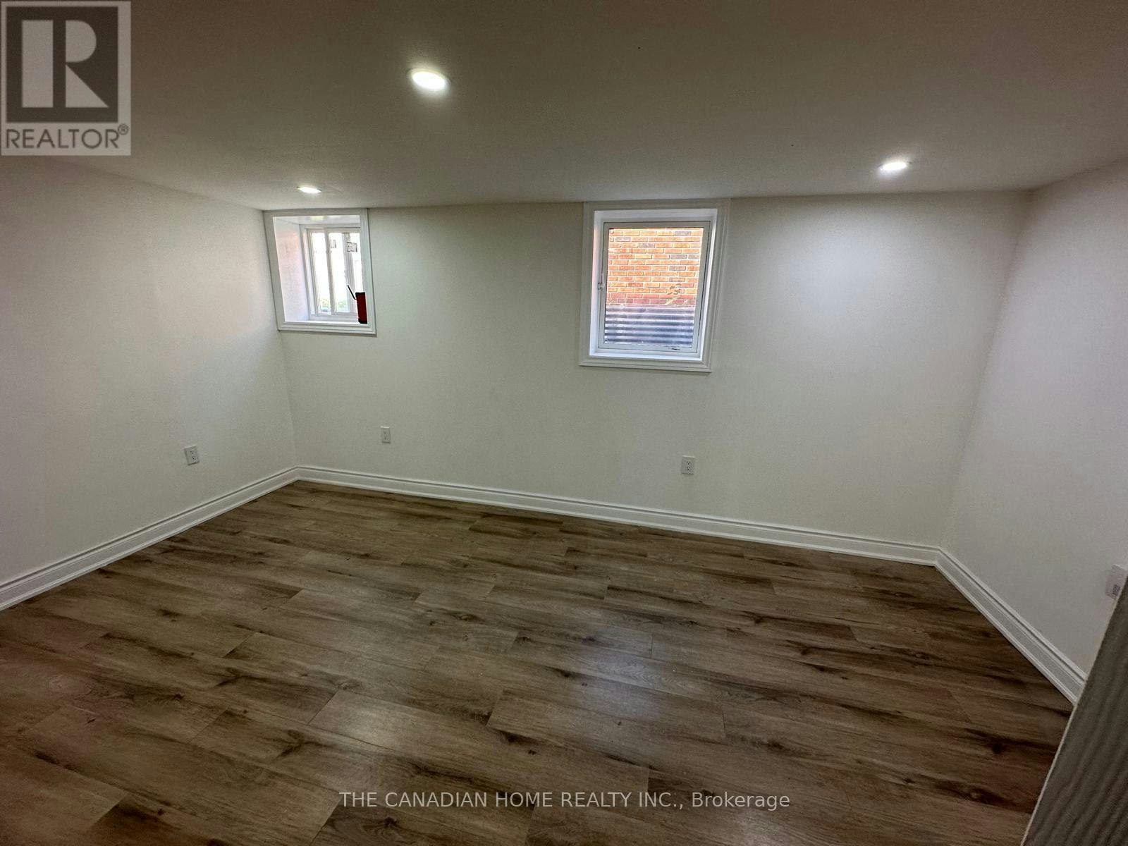 537 Oakwood Avenue, Oshawa, ON, L1G 2R1 - 7