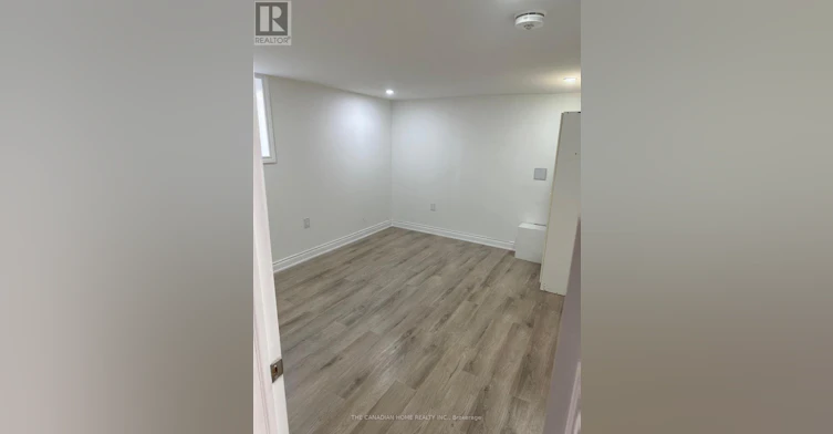 537 Oakwood Avenue, Oshawa, ON, L1G 2R1 - 8