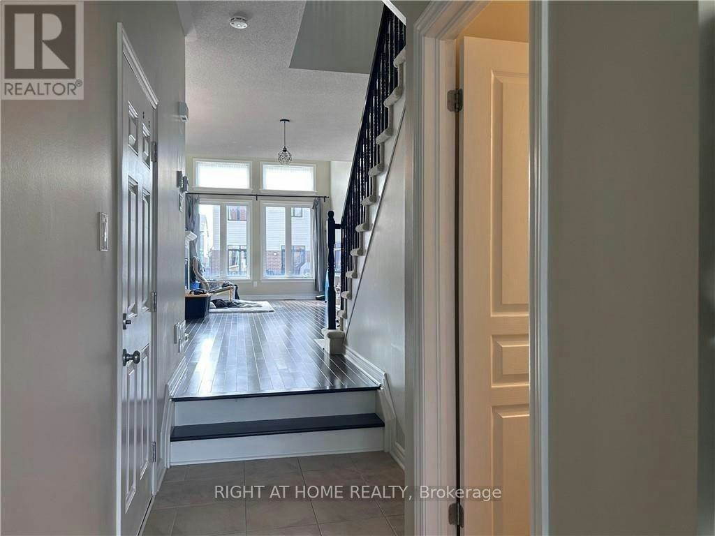 105 Nutting Crescent, Ottawa, ON, K4M 0C3 - 2