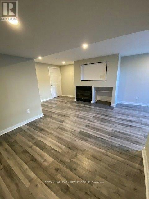 111 Cedarock Drive, Ottawa, ON, K2M 2H5 - 17