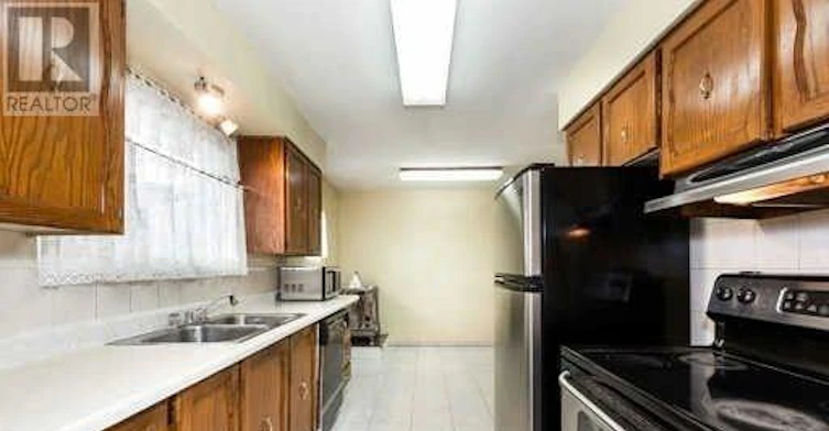 479 Brimorton Drive, Toronto, ON, M1H 2E7 - 5