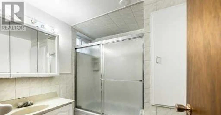 479 Brimorton Drive, Toronto, ON, M1H 2E7 - 7