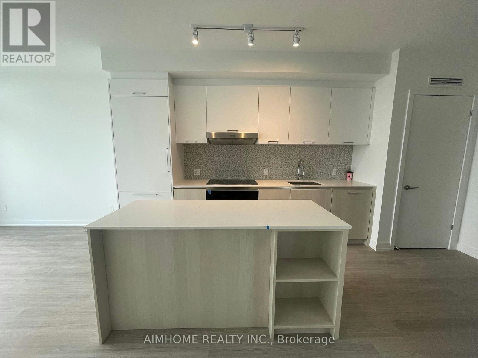 914-8188 Yonge Street, Vaughan, ON, L4J 0M2 - 12