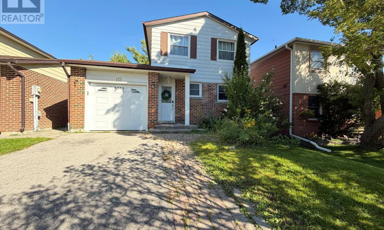 151 Thoms Crescent